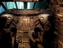 Load image into Gallery viewer, CONCORDE G-BOAF FLIGHT DECK - THE LAST CONCORDE: 1000 PIECE JIGSAW
